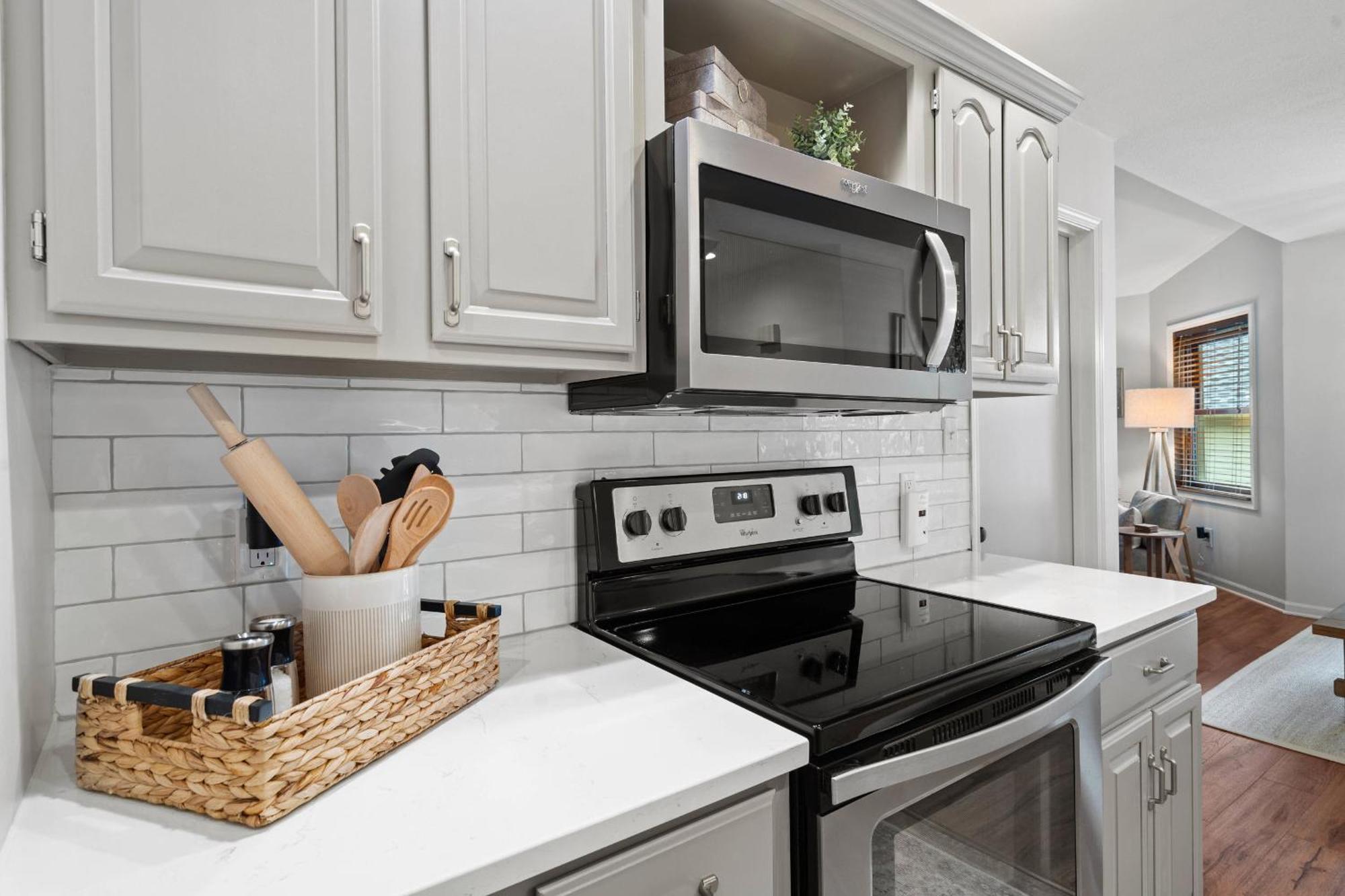 1 5 Miles To Mizzou ~ Spacious & Updated Home~ Columbia Ngoại thất bức ảnh